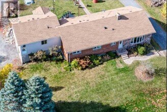 4432 Middle Rd in Clarington, ON - Building Photo - Building Photo