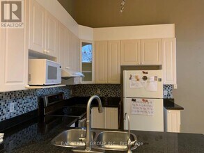 133 Frank Endean Rd in Richmond Hill, ON - Building Photo - Building Photo