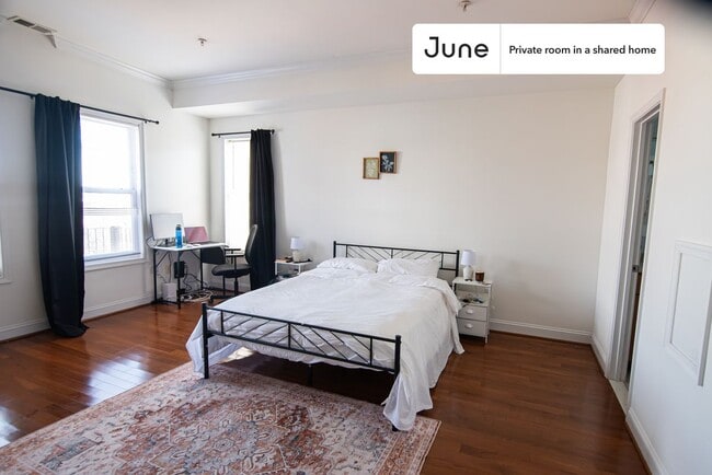 property at 1337 Girard St NW