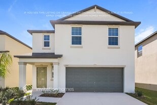 2251 Treesdale Ave in Ruskin, FL - Building Photo