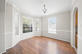 18907 Dural Dr in Houston, TX - Building Photo - Building Photo