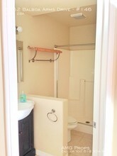 5252 Balboa Arms Dr-Unit -#146 in San Diego, CA - Building Photo - Building Photo