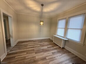 767 6th St in Lyndhurst, NJ - Building Photo - Building Photo