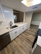 1310 Town Cir in Baytown, TX - Building Photo - Building Photo