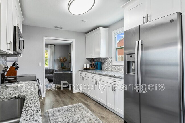 5408 5th Ave N in St. Petersburg, FL - Building Photo - Building Photo