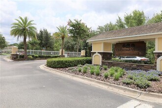 8533 Gablebend Way in Tampa, FL - Building Photo - Building Photo