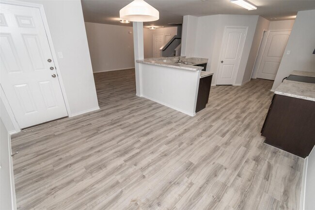 property at 5514 Hawksbury Creek Trail