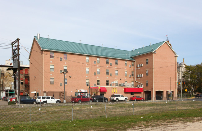 Candlewick Commons in Newark, OH - Building Photo - Building Photo