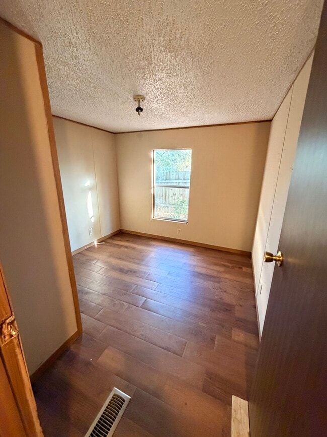 5542 Whites Ferry Rd in West Monroe, LA - Building Photo - Building Photo