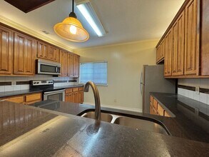 3520 Wyatt Ln-Unit -3522 in Texarkana, TX - Building Photo - Building Photo