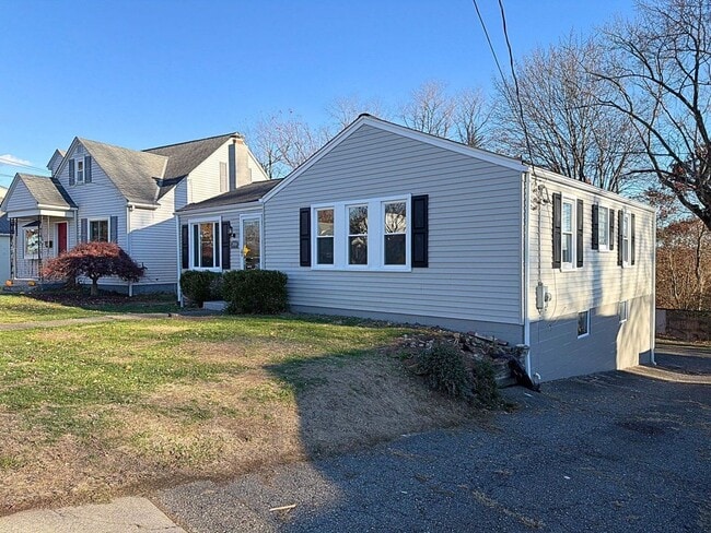 property at 3908 Hanlin Way