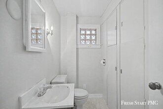 105 E Pine St in Stanton, MI - Building Photo - Building Photo