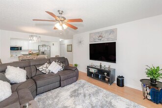 4123 NW 88th Ave in Coral Springs, FL - Building Photo - Building Photo