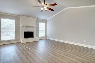 110 Wildbriar St in Euless, TX - Building Photo - Building Photo