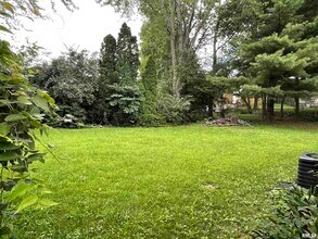 2219 North St in Pekin, IL - Building Photo - Building Photo