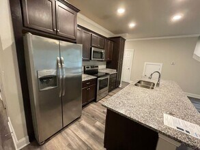 542 N Peter St in Athens, GA - Building Photo - Building Photo