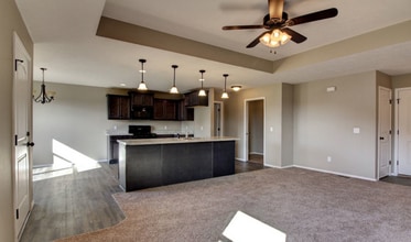 5512 West Dr in Springfield, MO - Building Photo - Building Photo