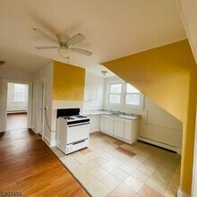 23 Cleremont Ave-Unit -3 in Irvington, NJ - Building Photo - Building Photo