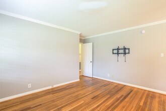 6231 Wynnwood Ln in Houston, TX - Building Photo - Building Photo