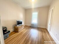 158 Boston St photo'