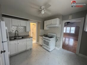 223 W Keefe Ave in Milwaukee, WI - Building Photo - Building Photo