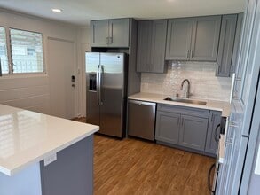 45-005 Malulani St in Kaneohe, HI - Building Photo - Building Photo