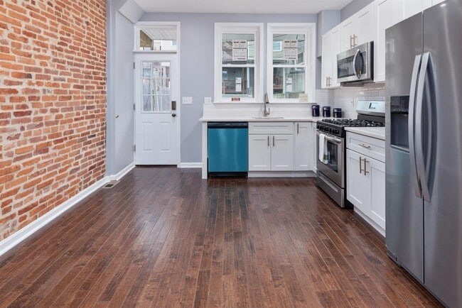 property at 525 S East Ave