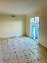 16770 San Bernardino Ave in Fontana, CA - Foto de edificio - Building Photo