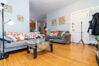 6-8 Glenville Ave in Boston, MA - Foto de edificio - Building Photo