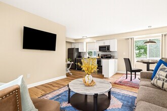 18459 Sharon Ln, Unit SI ID1032344P in Roseville, MI - Building Photo - Building Photo