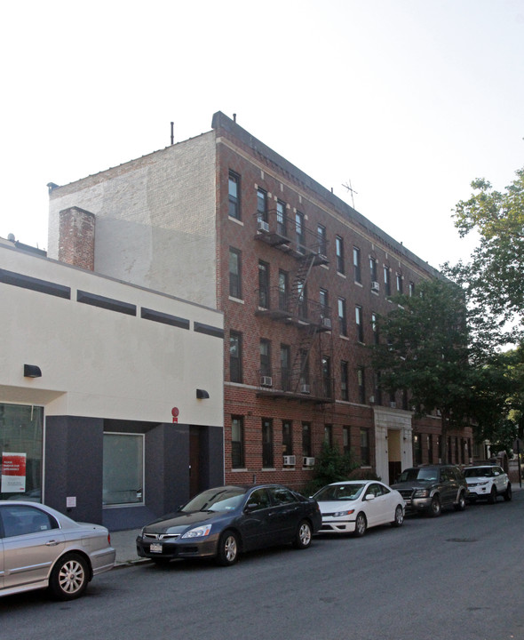 Marbea Court in Brooklyn, NY - Building Photo