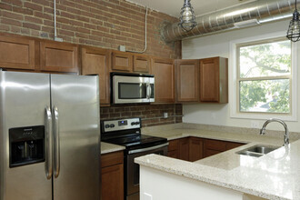 508 W 2nd St-Unit -201 in Lexington, KY - Building Photo - Building Photo