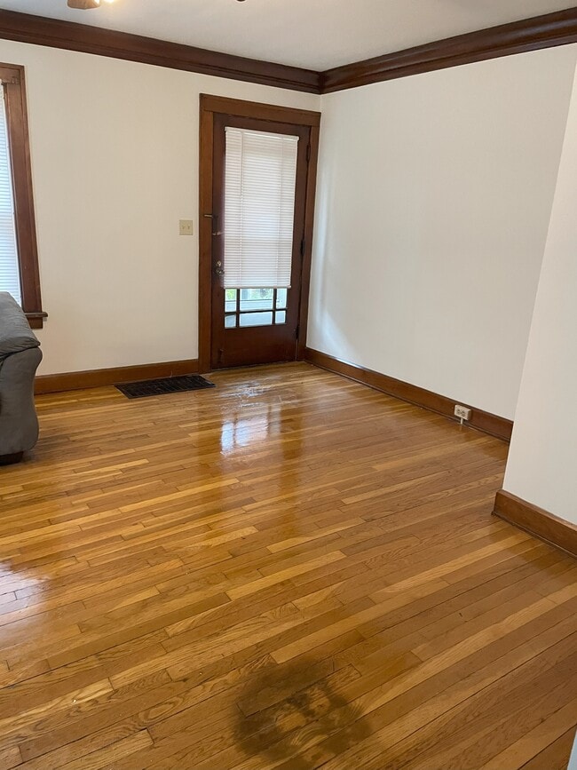 369 Front St, Unit Townhouse