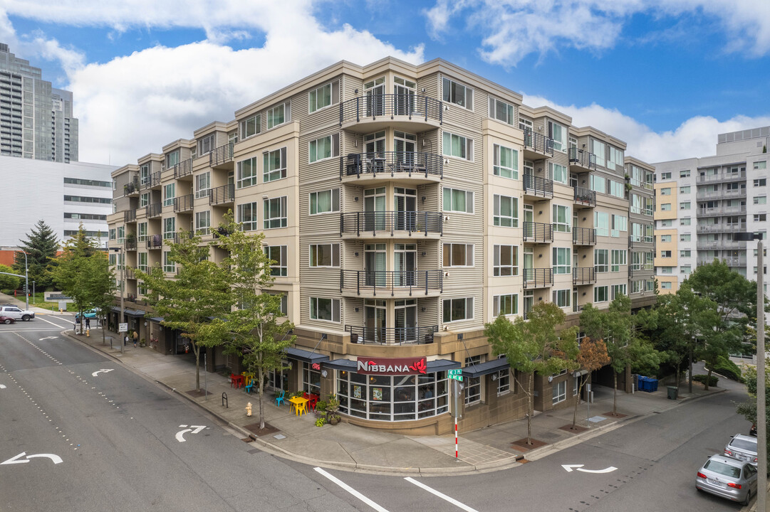 Abella in Bellevue, WA - Building Photo