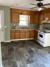 112 Bishop St in Walterboro, SC - Building Photo - Building Photo