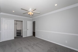 Fairfield Courtyard At Farmingdale in Farmingdale, NY - Building Photo - Building Photo