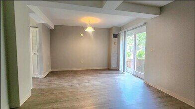 10 Westwind Rd in Boston, MA - Building Photo - Building Photo