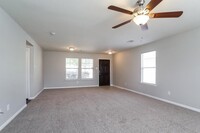 21126 Allenham Ln in Humble, TX - Building Photo - Building Photo