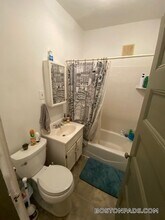 147 Columbia St, Unit 2L in Cambridge, MA - Building Photo - Building Photo