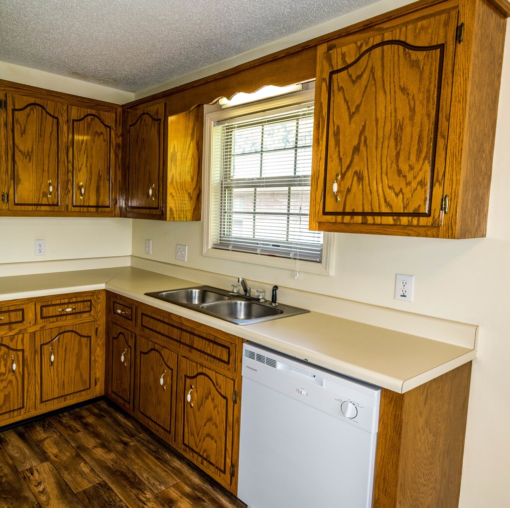 Sango Place Apartments Clarksville, TN Apartments For Rent