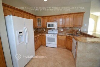 7988 Lakewood Cove Ct in Greenacres, FL - Building Photo - Building Photo