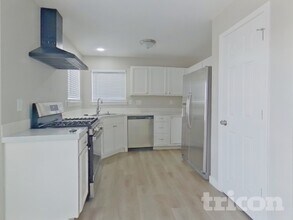 3009 Rock Point Dr in Evans, CO - Building Photo - Building Photo