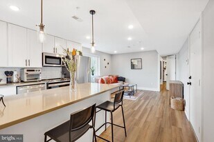 3965 Lancaster Ave in Philadelphia, PA - Building Photo