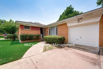2149 Utica Dr in Dallas, TX - Building Photo - Building Photo