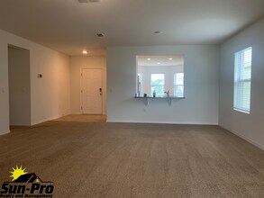 2007 Glenbrooke Rd. in Edgewater, FL - Building Photo - Building Photo