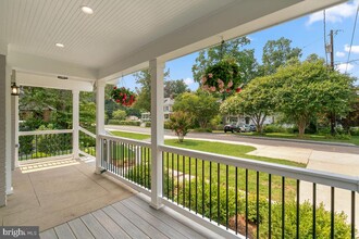 1506 Noyes Dr in Silver Spring, MD - Building Photo - Building Photo