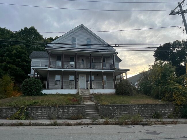 212 School St, Unit 1L