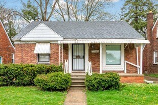 9090 Stahelin Ave in Detroit, MI - Building Photo