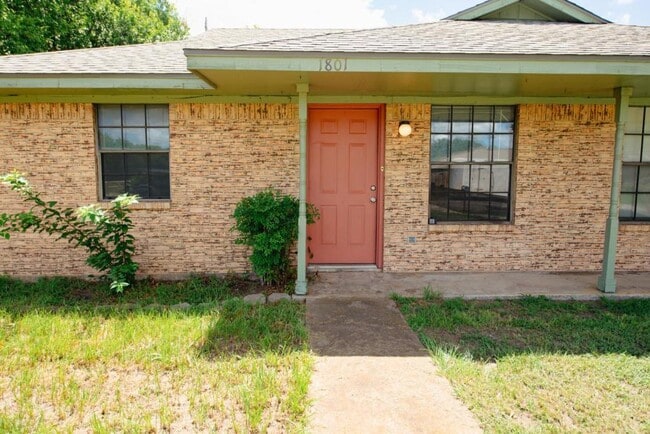 property at 1801 Cheryl Dr
