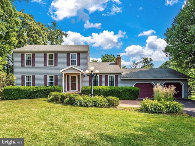 property at 5914 Lawrence Ct